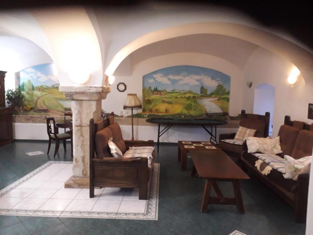 卡普克弗斯塔特科酒店 Hořičky 外观 照片