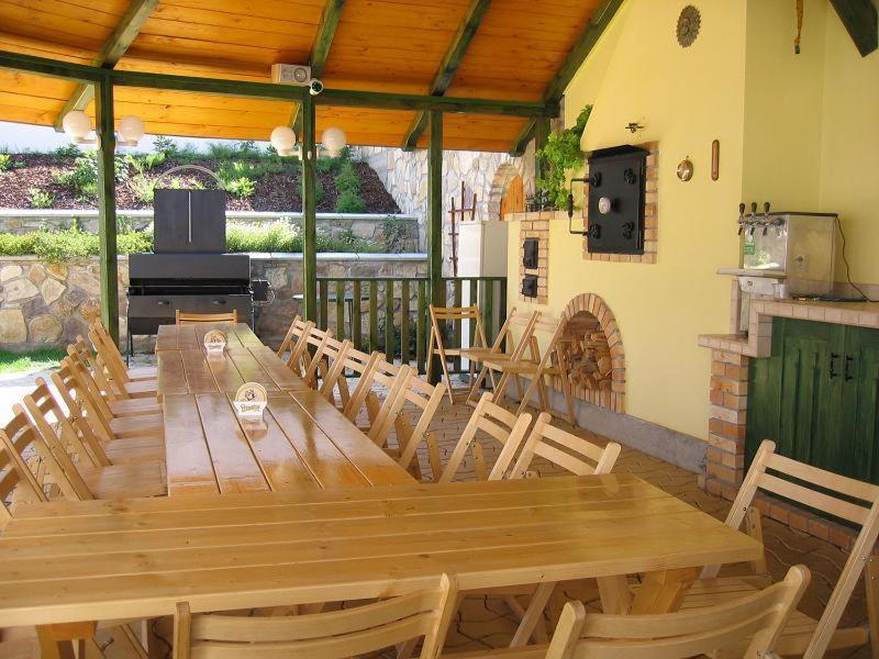 卡普克弗斯塔特科酒店 Hořičky 外观 照片